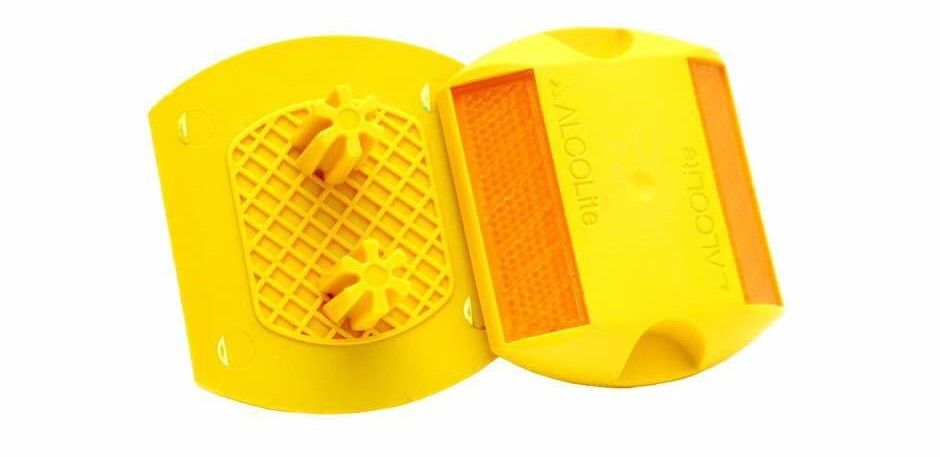 Road Studs (with & without Shank)